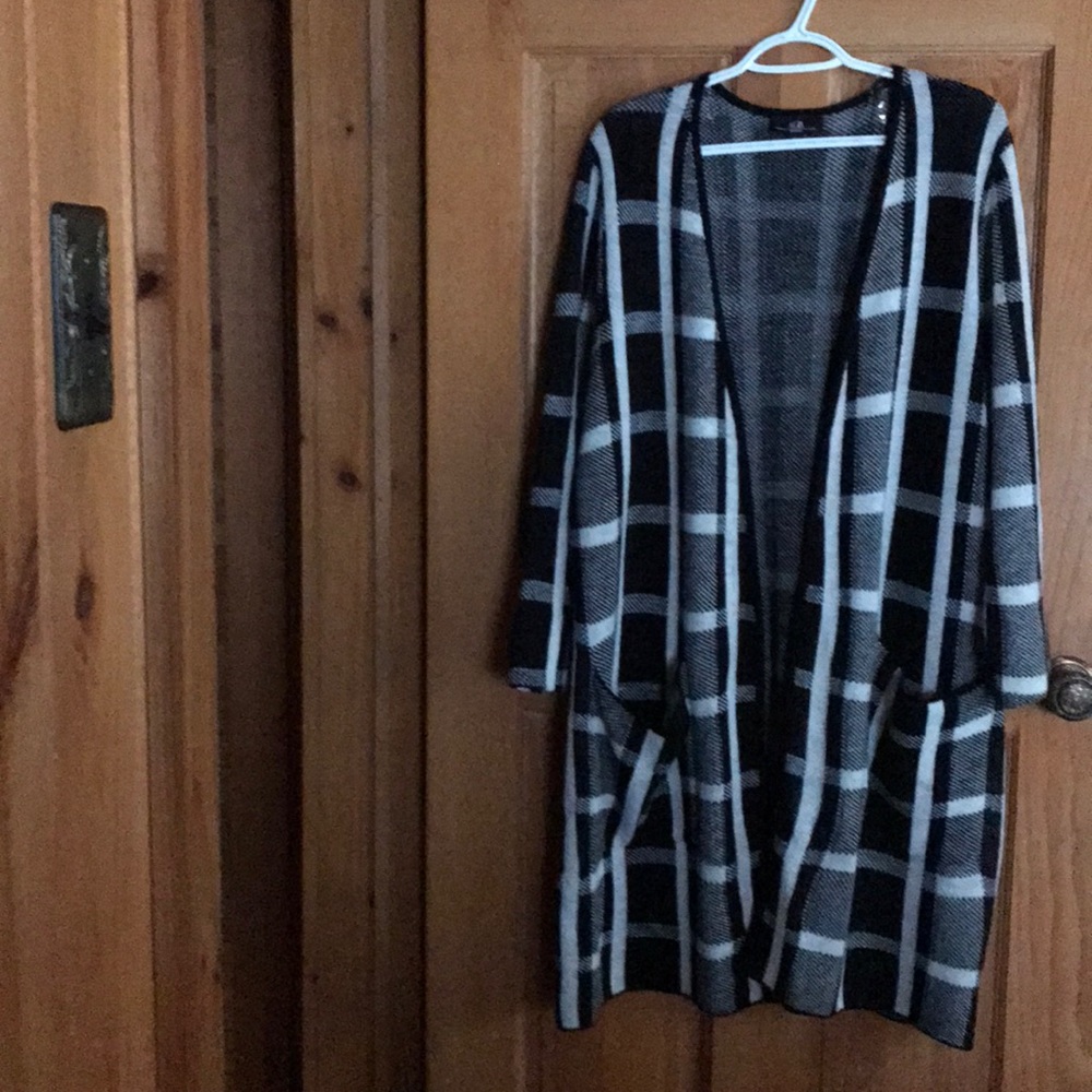 Black/ white duster sweater